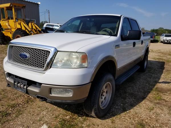 2004 Ford F150 * Crew Cab * 4X4 * Lariat Package for sale in Augusta, KS