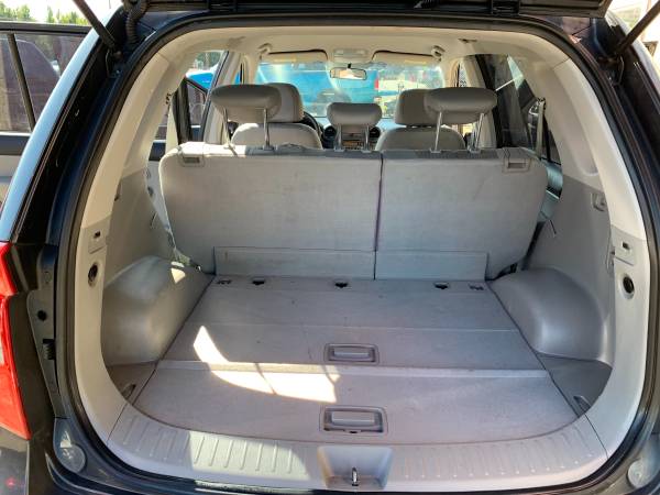 2007 Kia Rondo. Clean Title. Excellent Condition for sale in Vancouver, OR – photo 17