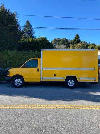 2015 GMC Box Truck 3500 12 foot for sale in Capitola, CA – photo 5