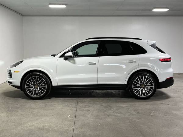 2022 Porsche Cayenne - - by dealer - vehicle for sale in Buffalo, NY – photo 5