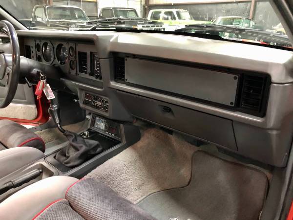 1986 Ford Mustang GT 5.0 / 5 Speed / 14K Original Miles #316460 -... for sale in Sherman, SD – photo 17
