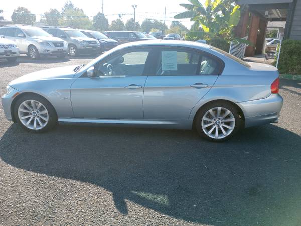 2011 BMW 3-Series 328i - - by dealer - vehicle for sale in Cornelius, OR – photo 8