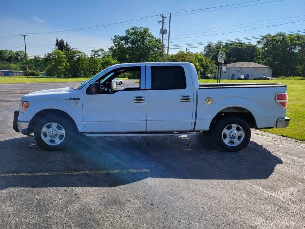 2011 Ford F150 XLT 2 Wheel Drive - - by dealer for sale in Austintown, OH – photo 2