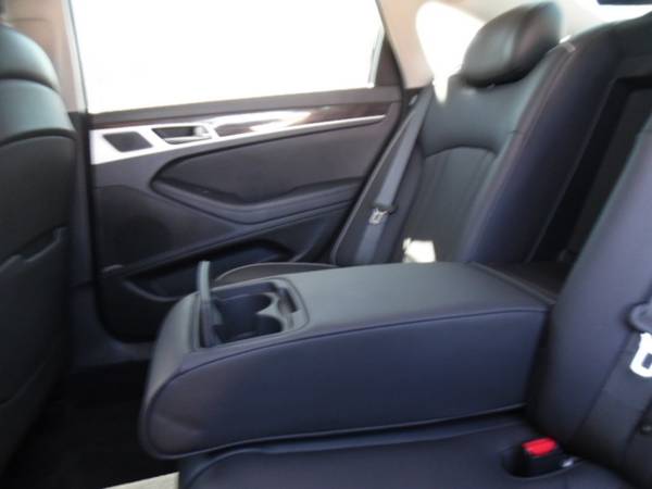 2015 Hyundai Genesis 3.8 for sale in Burleson, TX – photo 17