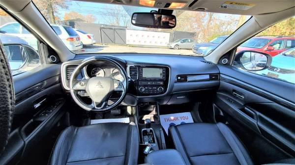 2016 Mitsubishi Outlander GT S-AWC - - by dealer for sale in Elyria, OH – photo 10