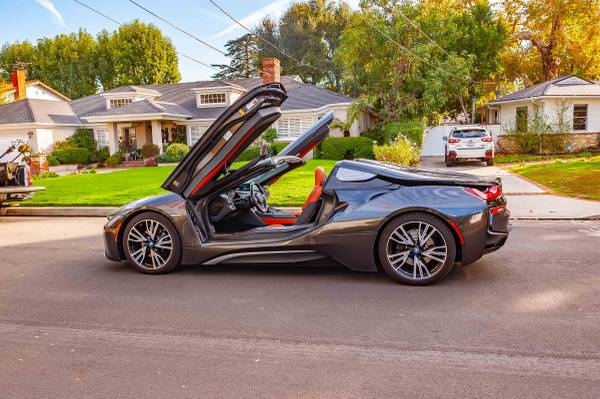 2019 BMW i8 Convertible Plug-in Hybrid Electric Full Factory for sale in Studio City, CA – photo 11