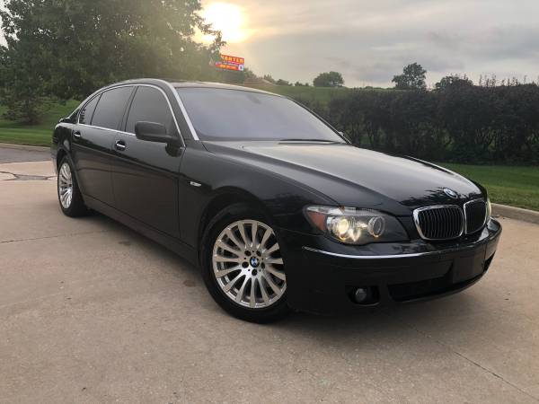 2008 BMW 750Li**LOW MILES ** FINANCE AVAILABLE - cars & trucks - by... for sale in Saint Louis, MO