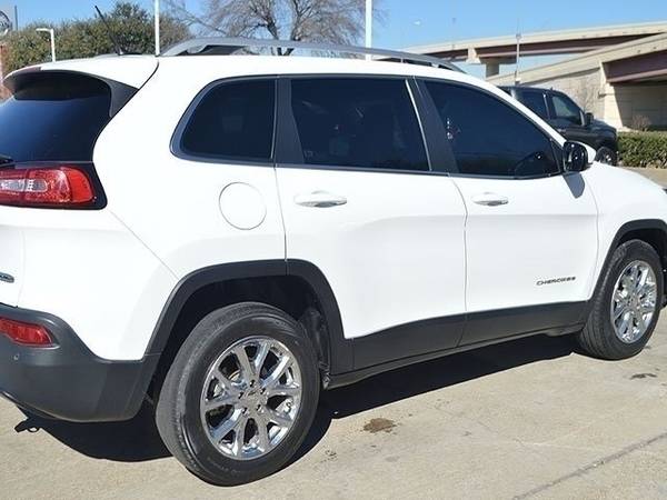 2016 Jeep Cherokee Latitude - - by dealer - vehicle for sale in GRAPEVINE, TX – photo 6