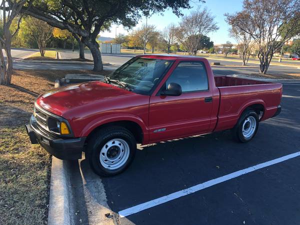 1996 CHEVROLET S10 - cars & trucks - by owner - vehicle automotive... for sale in Austin, TX – photo 3