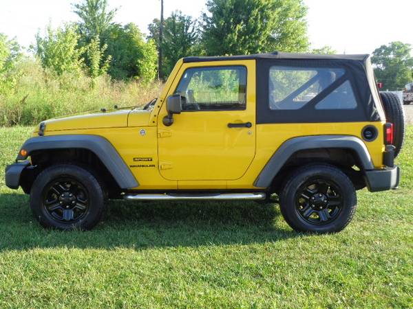 2011 JEEP WRANGLER SPORT V6 6-SPEED 78K MILES *FINANCING AVAILABLE* for sale in Rushville, IN