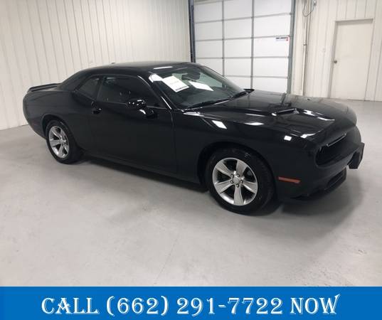 Sporty Black 2018 Dodge Challenger SXT w Backup Camera for sale for sale in Ripley, MS – photo 6