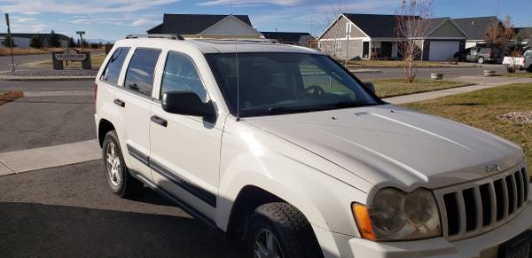 2005 Jeep Grand Cherokee Laredo - cars & trucks - by owner - vehicle... for sale in Belgrade, MT