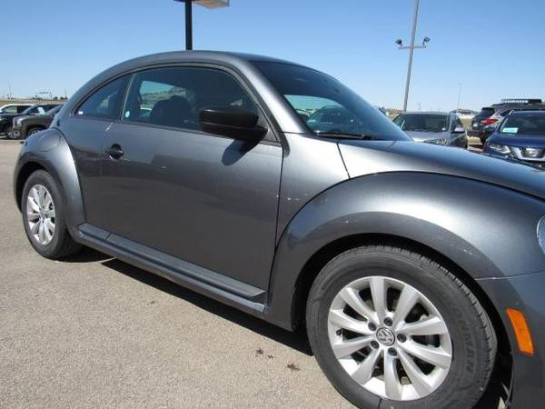 2018 VOLKSWAGEN BEETLE 2 0T (S) PACKAGE - - by dealer for sale in Spearfish, SD – photo 10