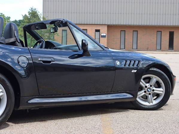 2001 BMW Z3 2 5i ROADSTER BLK/BLK AUTO LEATHER USB PIONEER SERVICED for sale in Elgin, IL – photo 8