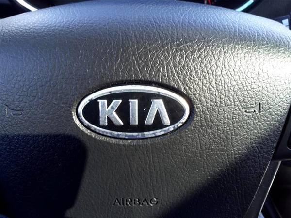 2011 Kia Sorento EX V6 4WD - - by dealer - vehicle for sale in Other, NY – photo 15