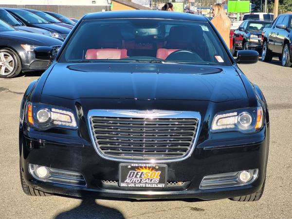 2013 Chrysler 300 S Local vehicle Clean carfax Backup camera Heated for sale in Everett, WA – photo 10