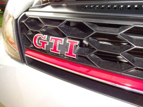 2017 Volkswagen Golf GTI SE - cars & trucks - by dealer - vehicle... for sale in Bellingham, WA – photo 19