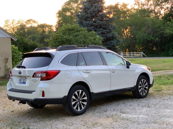 2017 Subaru Outback 3.6R for sale in Ann Arbor, MI – photo 3