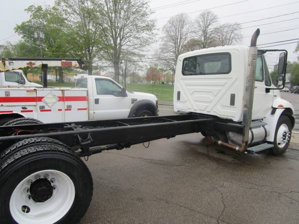 2009 International 4400 - - by dealer - vehicle for sale in Brockton, MA – photo 5