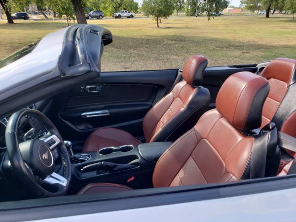 2016 FORD MUSTANG CONVERTIBLE $2000 DOWN WAC for sale in San Antonio, TX – photo 4