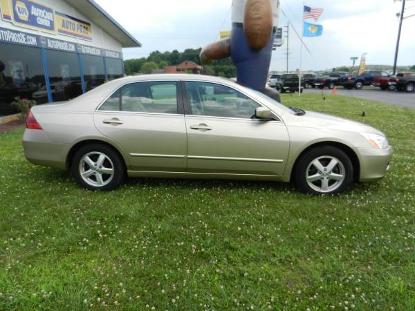 2007 Honda Accord 2.4 EX Sedan - Leather, 4 cyl, 1 Owner!! for sale in Georgetown, MD