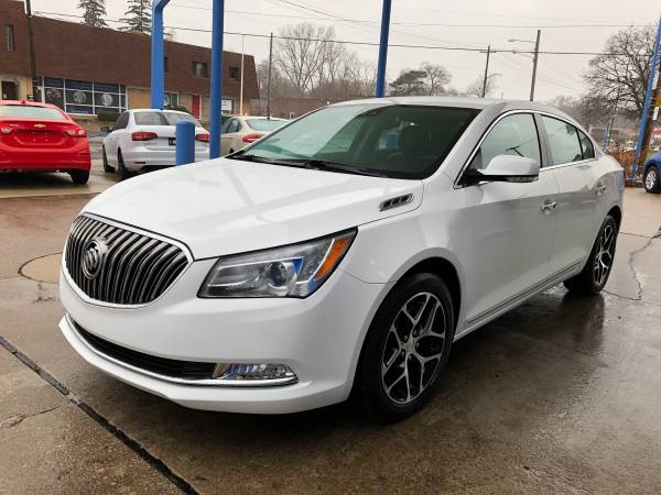 2016 Buick LaCrosse Sport Touring - 51, 000 Miles - 12 Months for sale in Toledo, OH – photo 3