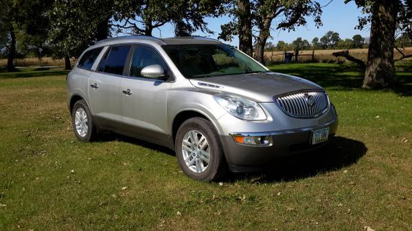 2008 Buick enclave cx, leather for sale in Hanlontown, IA – photo 8