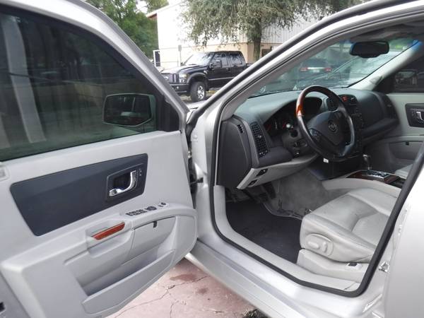 2004 Cadillac SRX - cars & trucks - by dealer - vehicle automotive... for sale in New Port Richey , FL – photo 6