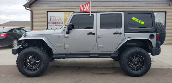 SHARP!! 2013 Jeep Wrangler Unlimited 4WD 4dr Sahara for sale in Chesaning, MI – photo 7