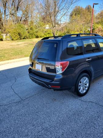 2011 Subaru Forester awd - cars & trucks - by owner - vehicle... for sale in Saint Ann, MO – photo 3