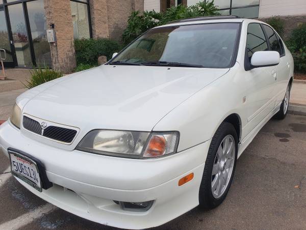 2002 INFINITY G20 LOW MILEAGE NICE CLEAN WHITE CAR - cars & trucks -... for sale in Sacramento , CA