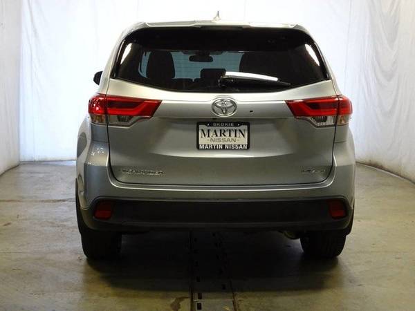 2018 Toyota Highlander Le for sale in Skokie, IL – photo 7