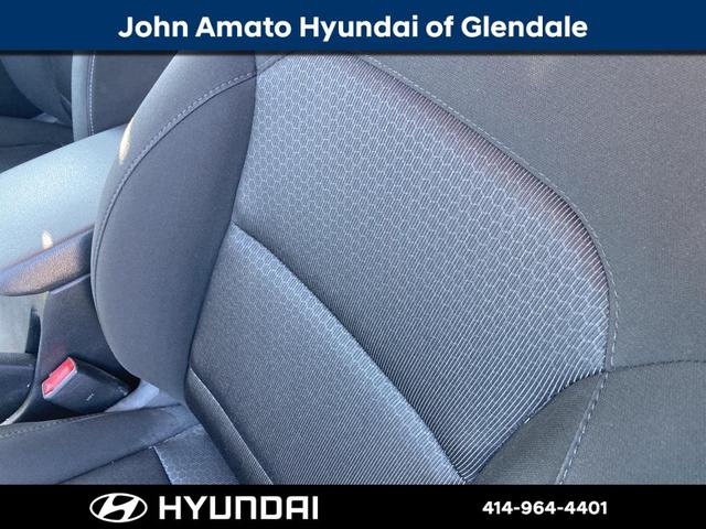 2018 Hyundai Elantra SEL for sale in Glendale, WI – photo 14