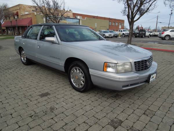 1998 CADILLAC CONCOURS DEVILLE BEAUTIFUL LOW MILES for sale in Oakdale, CA