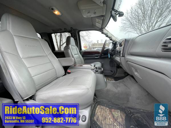 2005 Ford F250 F-250 Lariat Crew cab 4X4 LIFTED 6 0 Bullet Proofed ! for sale in Burnsville, MN – photo 14