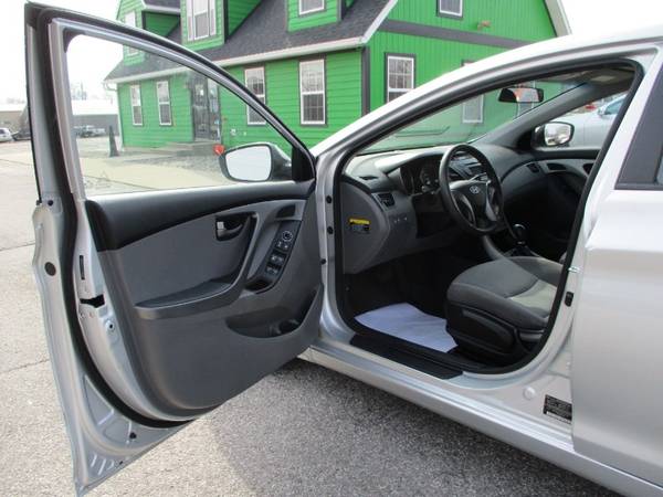 2016 Hyundai Elantra SE for sale in Fort Wayne, IN – photo 10
