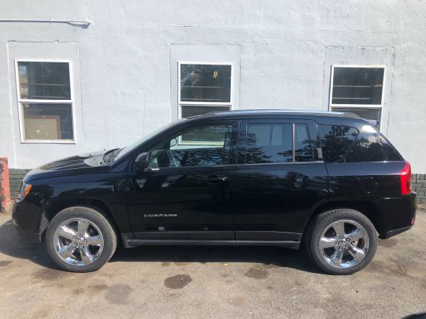 2012 Jeep Compass Limited*4x4*Sunroof*Heated Leather Seats*1 owner* for sale in Canandaigua, NY – photo 3