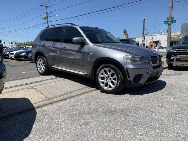 2011 BMW X5 35i **Guaranteed Credit Approval** for sale in Inwood, NY – photo 2