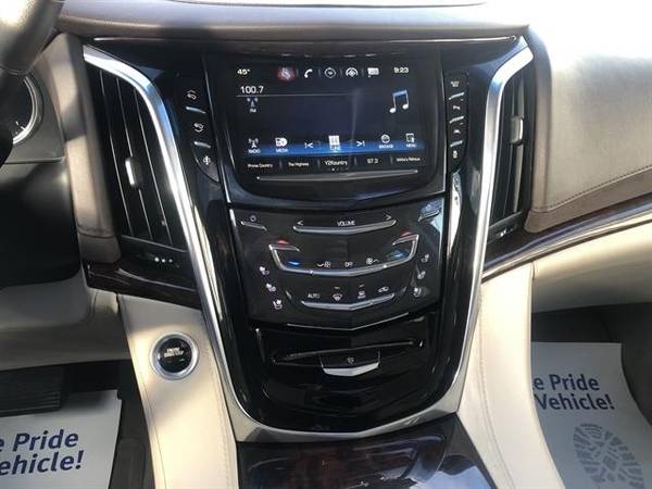 2016 CADILLAC ESCALADE Luxury Collection - SUV - cars & trucks - by... for sale in Gillette, WY – photo 21