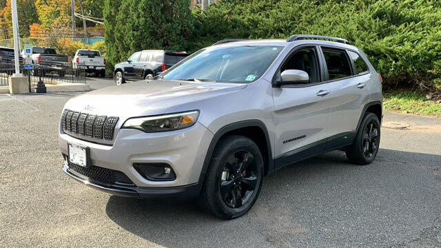 2019 Jeep Cherokee Altitude 4WD for sale in Summit, NJ – photo 3