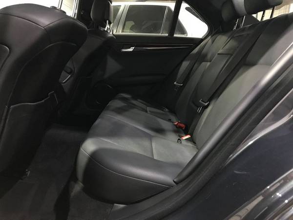 Mercedes Benz C300 for sale in Grand Rapids, MI – photo 9