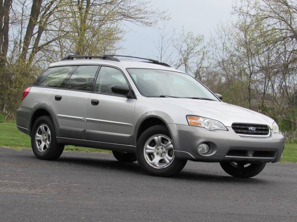 2007 Subaru Outback 2 5i Wagon - CLEAN! - - by dealer for sale in Jenison, MI
