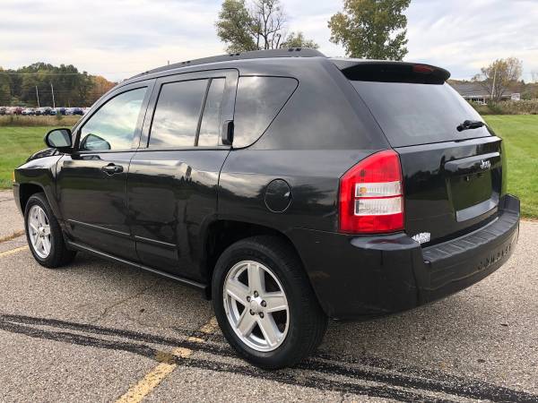 Dependable! 2010 Jeep Compass! Great Price! for sale in Ortonville, OH – photo 3