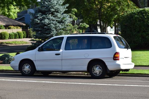 1997 Ford Windstar Minivan for sale in Corvallis, OR