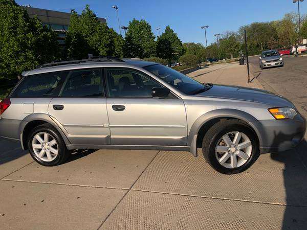 Subaru Outback 2007 AWD for sale in Chicago, IL – photo 4
