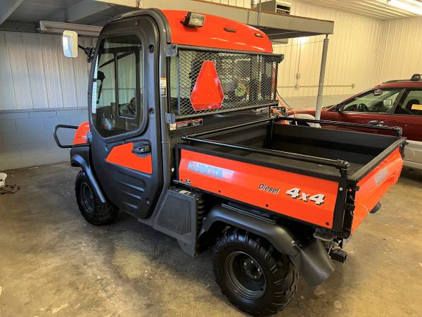 KUBOTA RTV1100 4WD WITH HYDR DUMP BOX - - by dealer for sale in URBANA, IL – photo 2