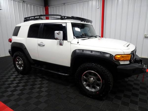 2012 Toyota FJ Cruiser 4WD hatchback White - cars & trucks - by... for sale in Branson West, MO – photo 5