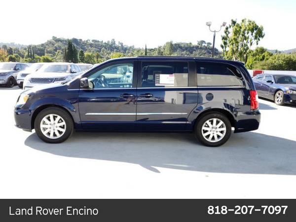 2016 Chrysler Town & Country Touring SKU:GR205873 Regular for sale in Encino, CA – photo 8