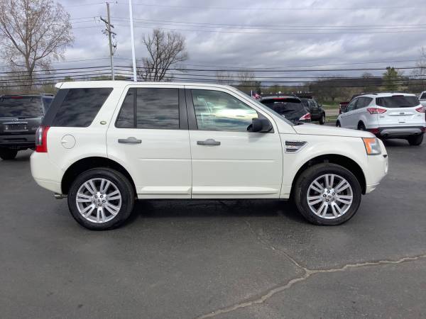 2009 Land Rover LR2 HSE! AWD! Fully Loaded! Clean Carfax! - cars & for sale in Ortonville, MI – photo 6