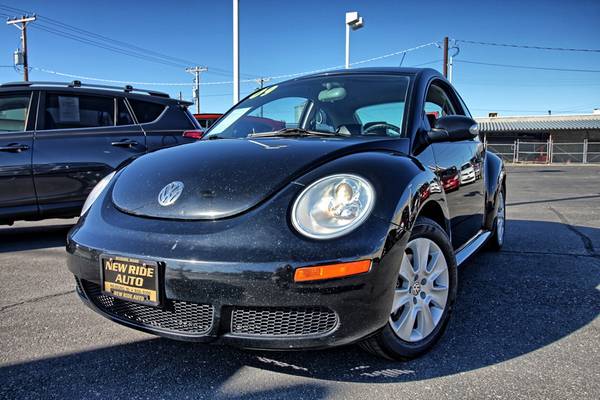2009 Volkswagen New Beetle 2-door Coupe 6A - - by for sale in Rexburg, ID – photo 4
